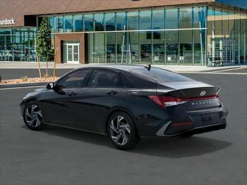2025 Hyundai ELANTRA HEV SEL