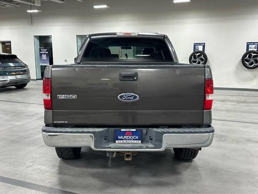 2004 Ford F-150 XL SuperCab