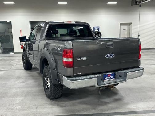 2004 Ford F-150 XL SuperCab