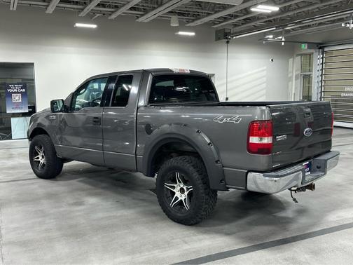2004 Ford F-150 XL SuperCab