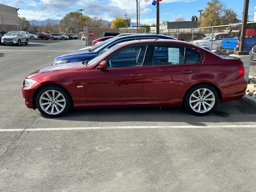 2011 BMW 328 i