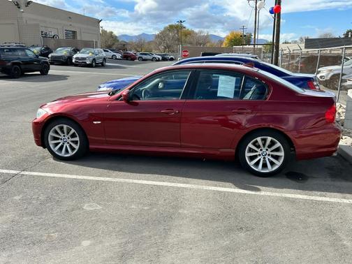 2011 BMW 328 i