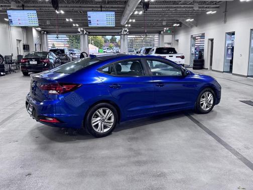 Lakeside Blue 2020 Hyundai ELANTRA SEL