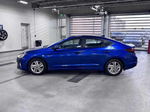 Lakeside Blue 2020 Hyundai ELANTRA SEL