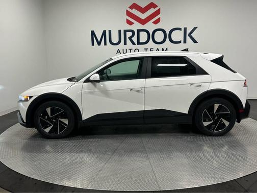 2026 Hyundai IONIQ 5 SE