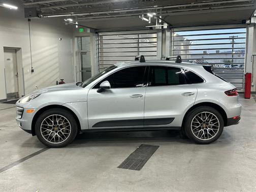2015 Porsche Macan S