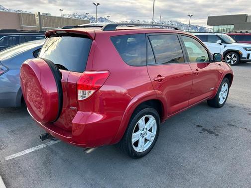2007 Toyota RAV4 Sport