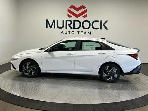2025 Hyundai ELANTRA HEV SEL