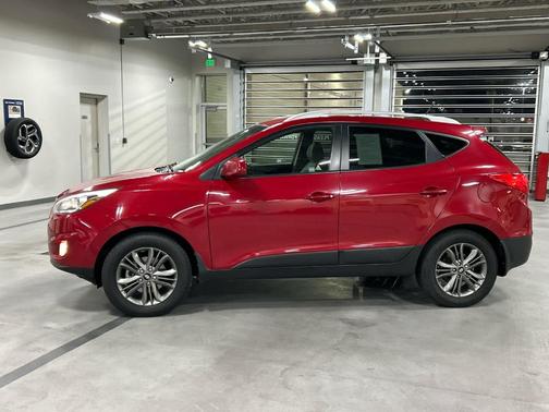 2014 Hyundai TUCSON SE