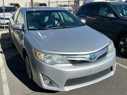 2012 Toyota Camry Hybrid XLE