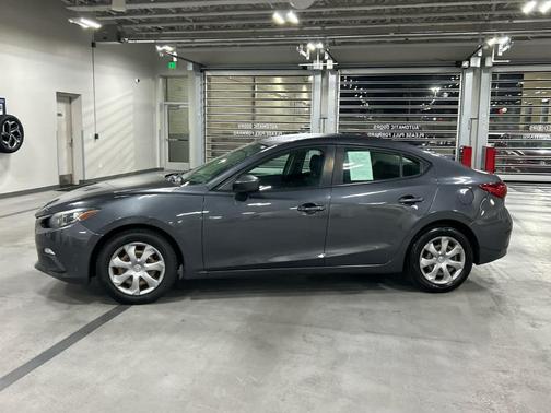 2014 Mazda Mazda3 i Sport
