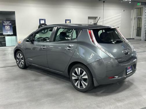 2017 Nissan Leaf SL