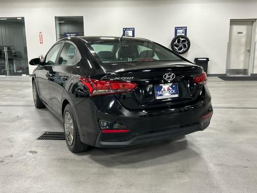 2022 Hyundai Accent SE