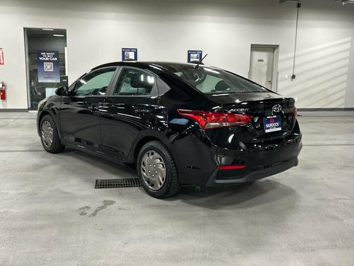 2022 Hyundai Accent SE