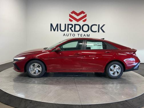 2025 Hyundai ELANTRA HEV SEL