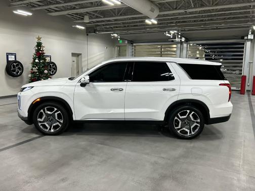 2025 Hyundai PALISADE SEL Premium