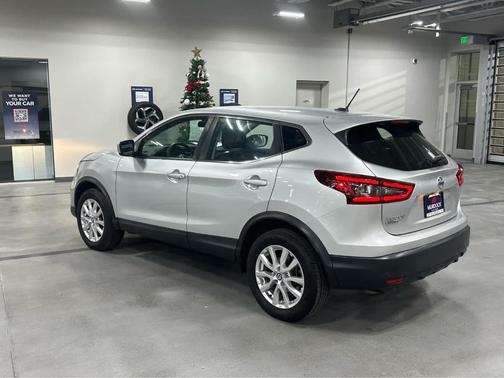 2021 Nissan Rogue Sport S