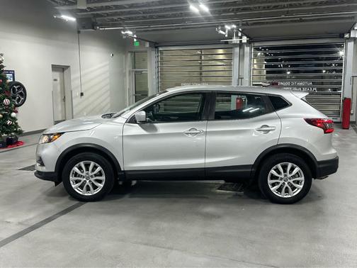 2021 Nissan Rogue Sport S