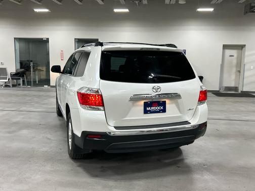 2013 Toyota Highlander SE