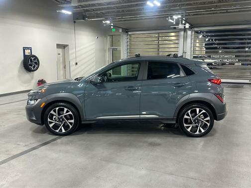 2023 Hyundai KONA Limited
