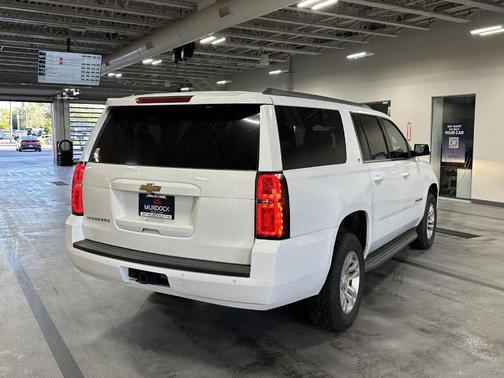 Summit White 2020 Chevrolet Suburban LT
