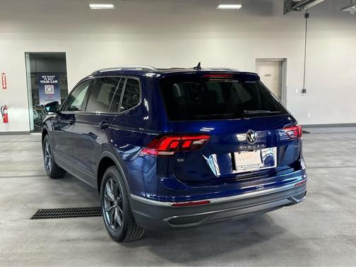 Atlantic Blue 2024 Volkswagen Tiguan 2.0T SE