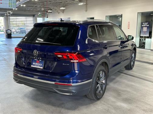 Atlantic Blue 2024 Volkswagen Tiguan 2.0T SE