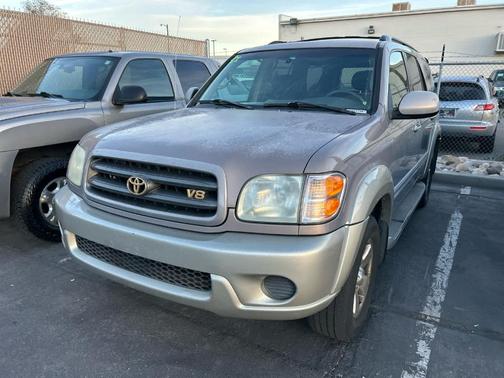 2002 Toyota Sequoia SR5