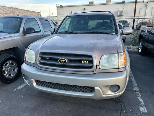 2002 Toyota Sequoia SR5