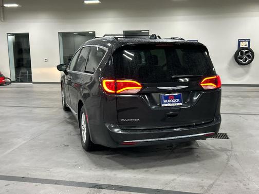 2019 Chrysler Pacifica Touring-L