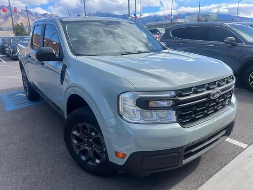 2023 Ford Maverick XL