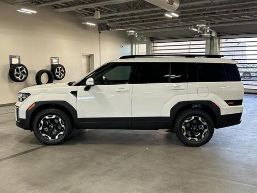 White 2025 Hyundai SANTA FE SEL