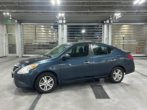 2015 Nissan Versa 1.6 SV