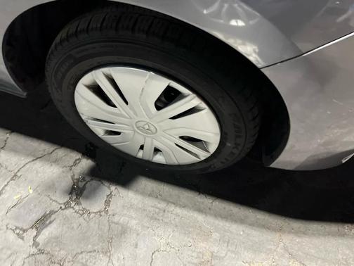 2022 Mitsubishi Mirage ES