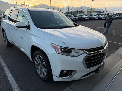 2020 Chevrolet Traverse Premier