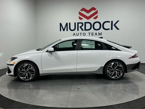 2025 Hyundai IONIQ 6 SEL
