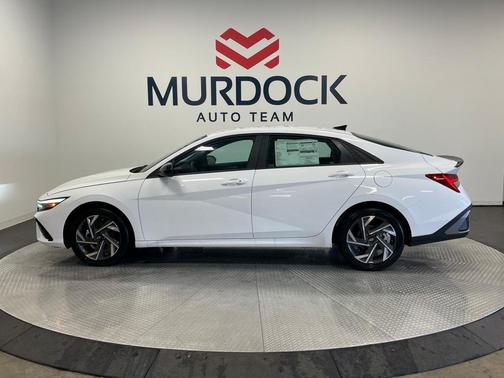2025 Hyundai ELANTRA HEV SEL