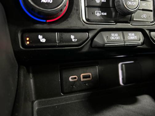 2022 Chevrolet Suburban Z71