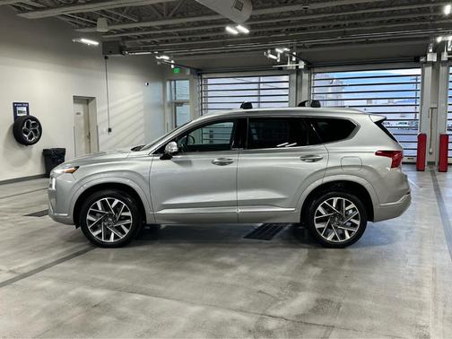 Shimmering Silver 2022 Hyundai SANTA FE Calligraphy