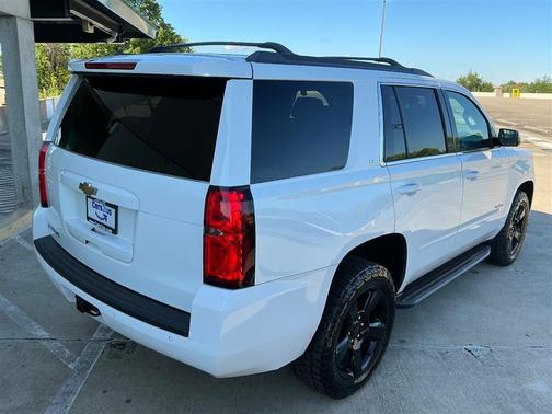 White 2018 Chevrolet Tahoe LT
