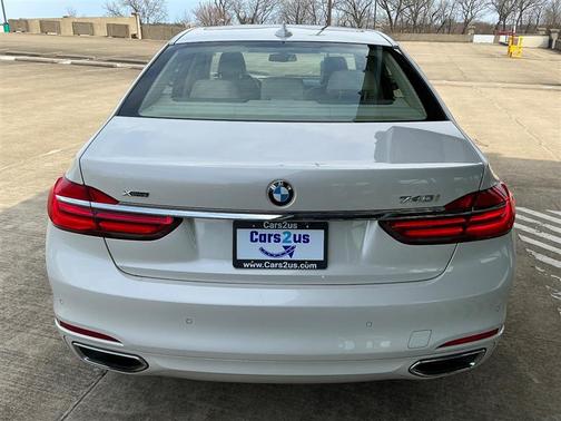 2017 BMW 740 xDrive