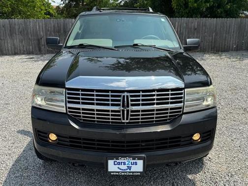2010 Lincoln Navigator Base
