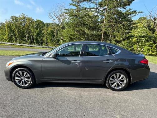 2012 INFINITI M37x Base