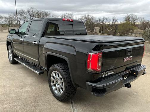 Onyx Black 2018 GMC Sierra 1500 Denali