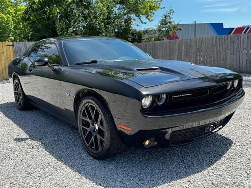 2016 Dodge Challenger R/T Scat Pack