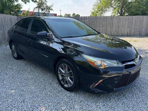 2016 Toyota Camry SE w/Special Edition Pkg