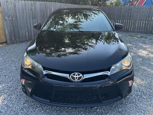 2016 Toyota Camry SE w/Special Edition Pkg