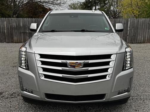 2017 Cadillac Escalade ESV Luxury