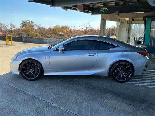 2016 Lexus RC 200t 