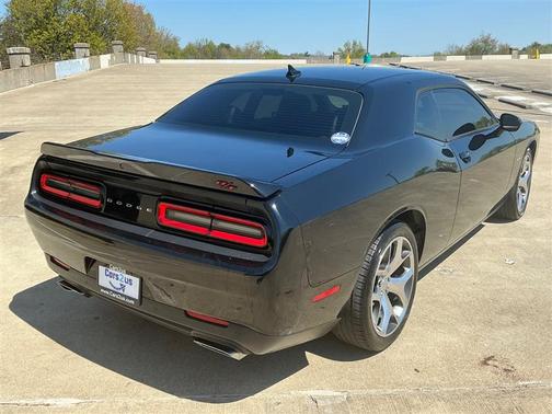 Pitch Black Clearcoat 2015 Dodge Challenger R/T Plus